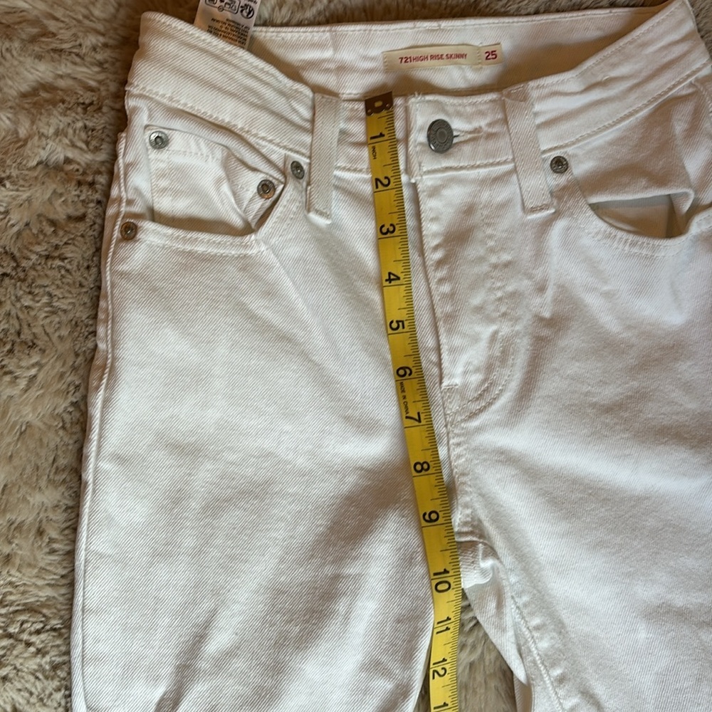 Levi’s 721 High Rise Skinny - Picture 4 of 6